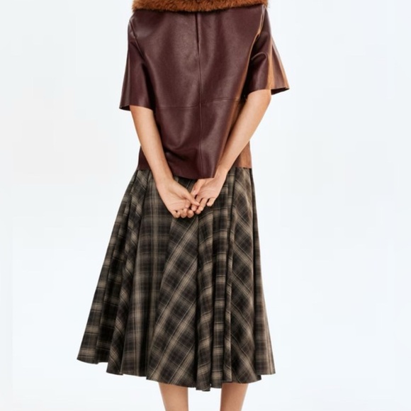 H&M Dresses & Skirts - H&M Plaid A-Line Skirt